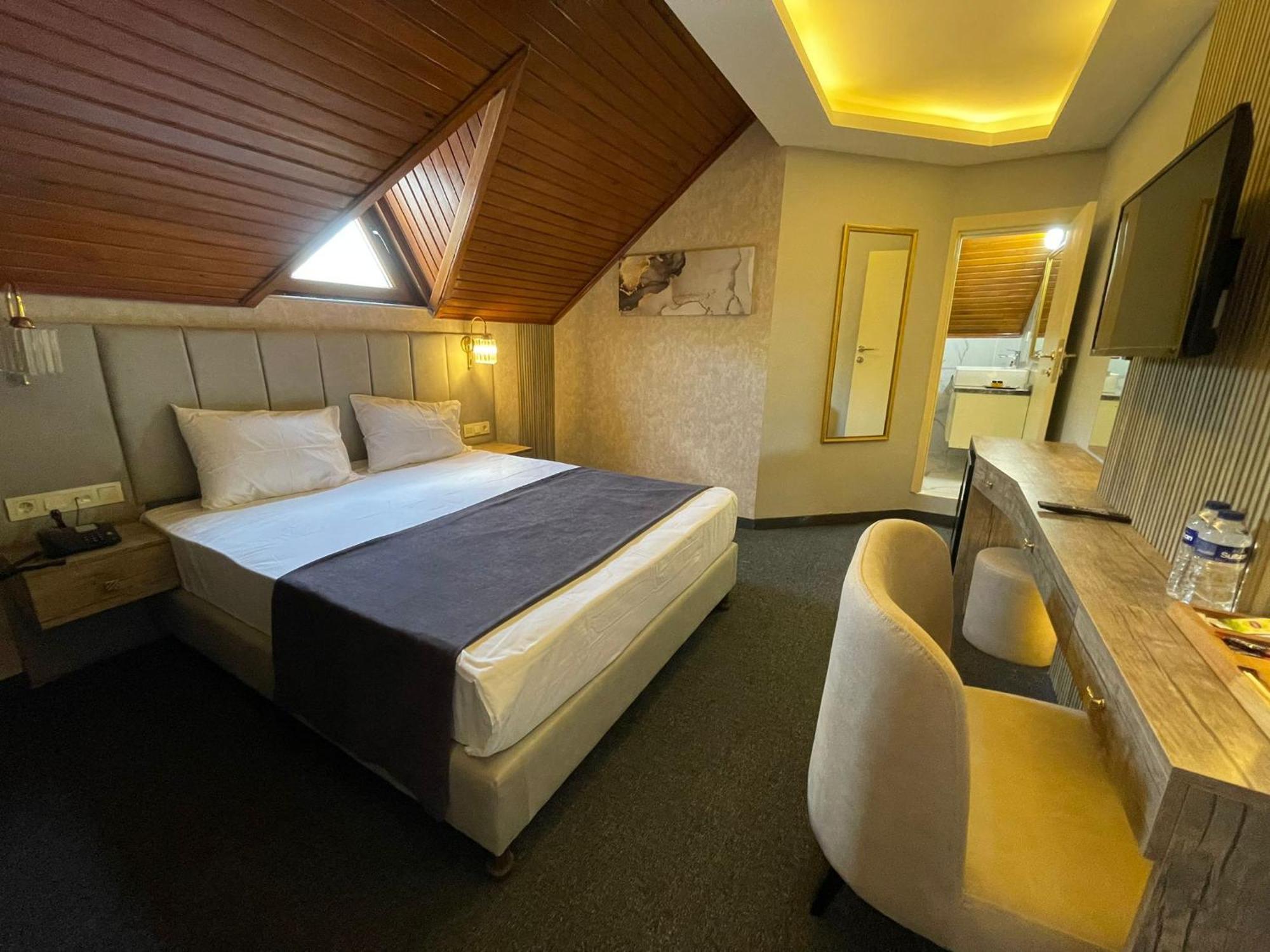 Sevcan Hotel Istanbul Exterior photo